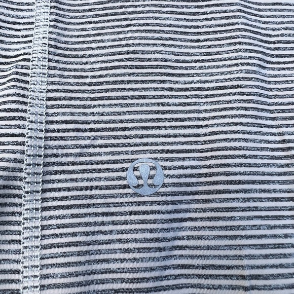 Lululemon Run: Catch me Tank - Picture 9 of 11